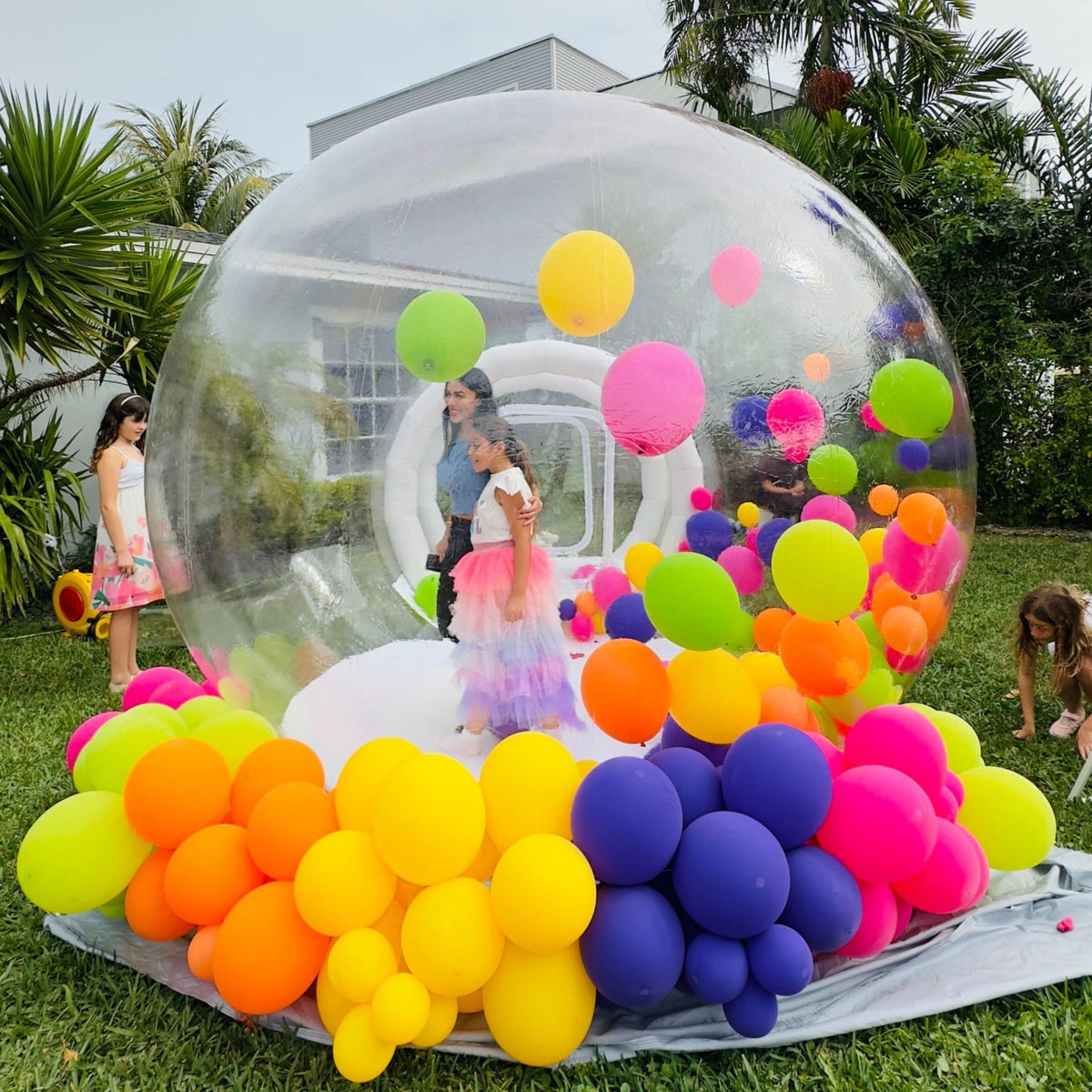 BUBBLE HOUSE